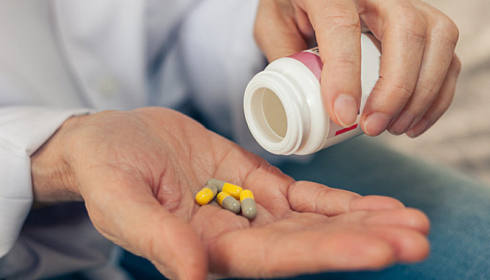 Using Painkillers Safely: Understanding Dose Limits for Common Tablets